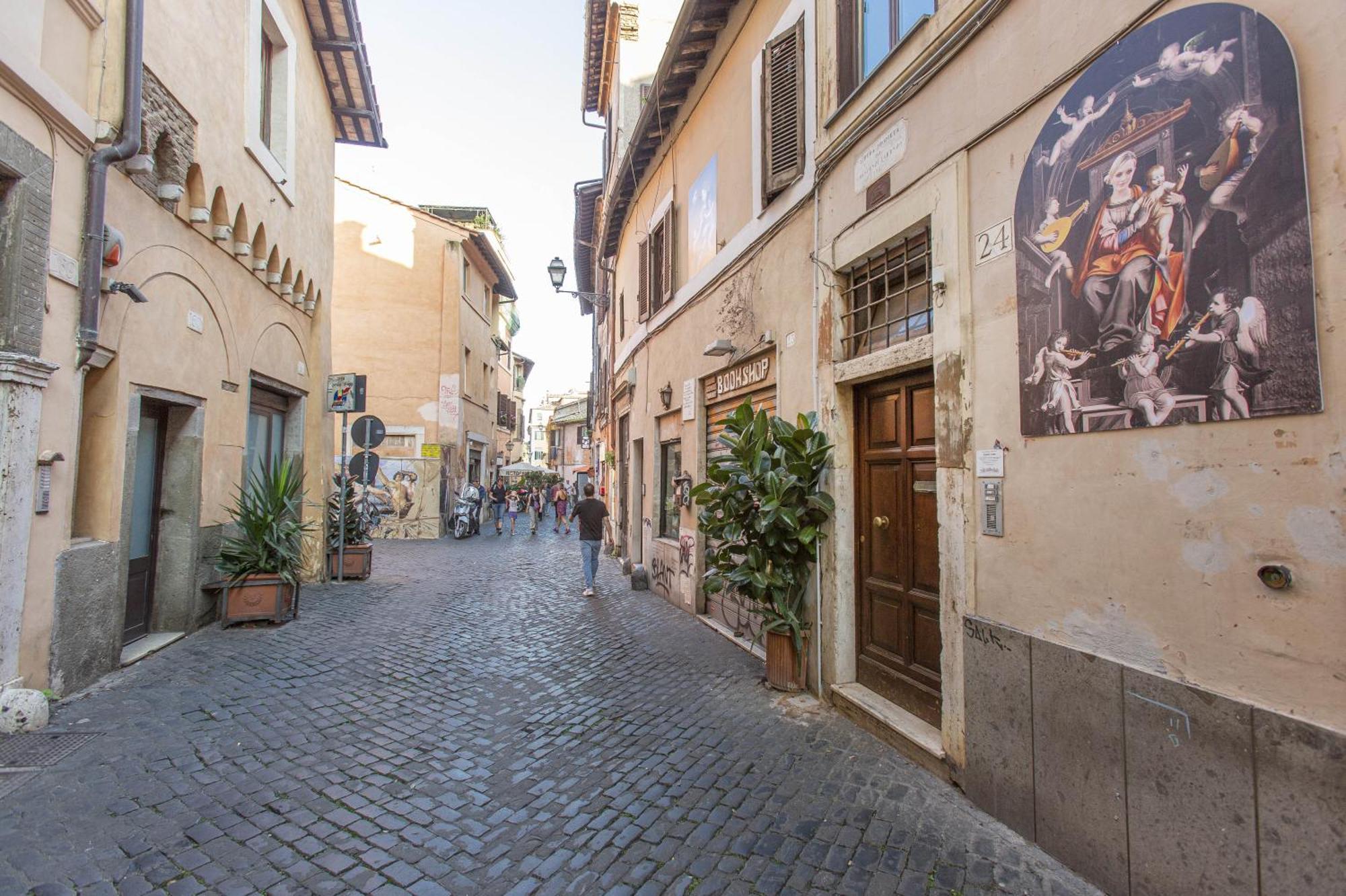 Happy Trastevere In Рим Экстерьер фото